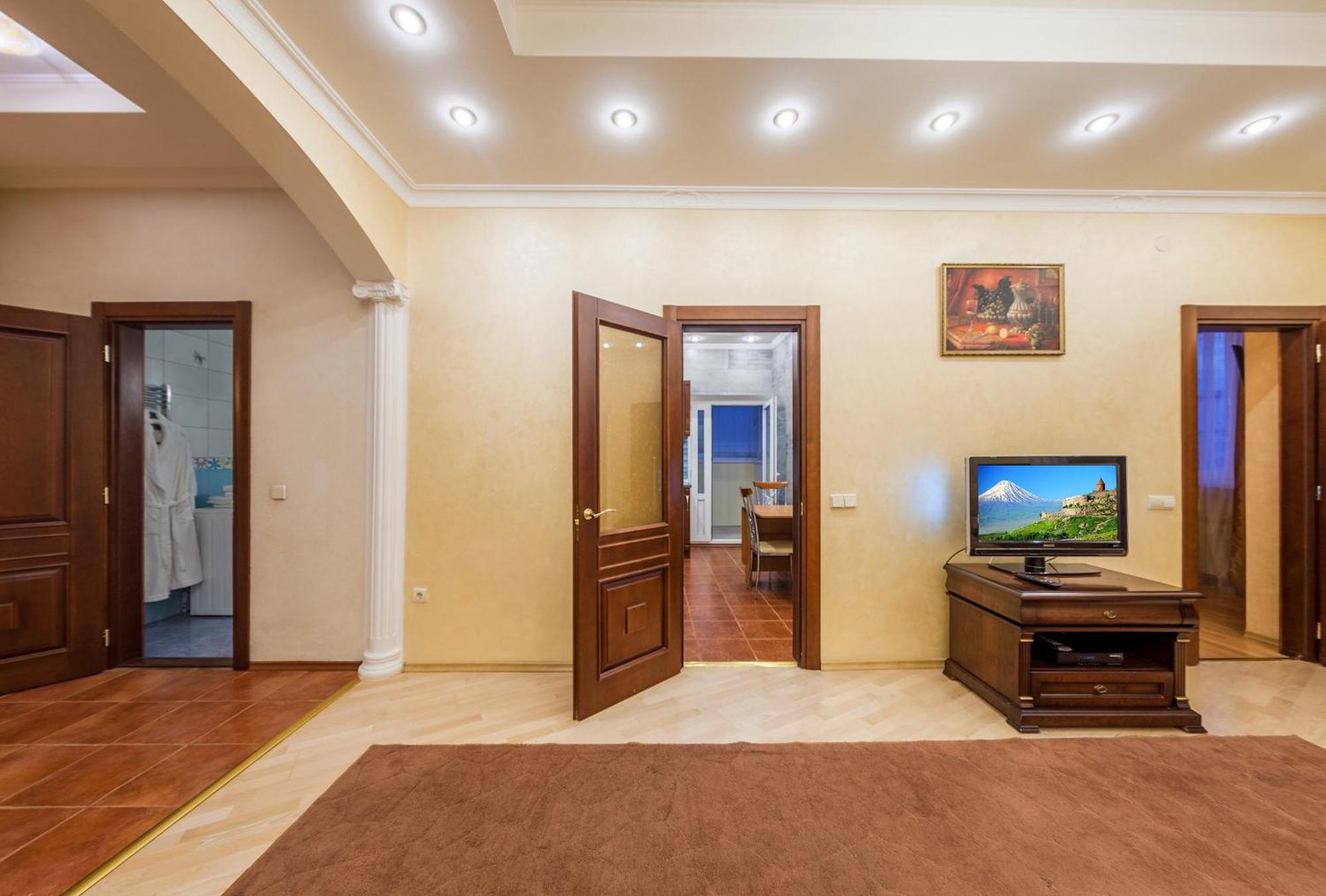 Apartment In The City Center Kiev Habitación foto